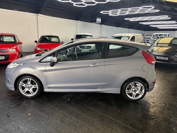 Used Ford Fiesta 2012 for sale - 77420306: Photo