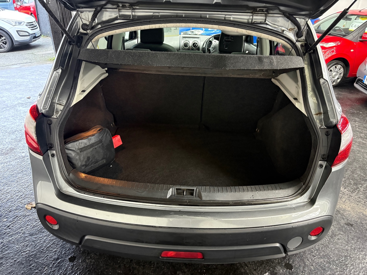 Used Nissan Qashqai 2011 for sale - 77476446: Photo 10