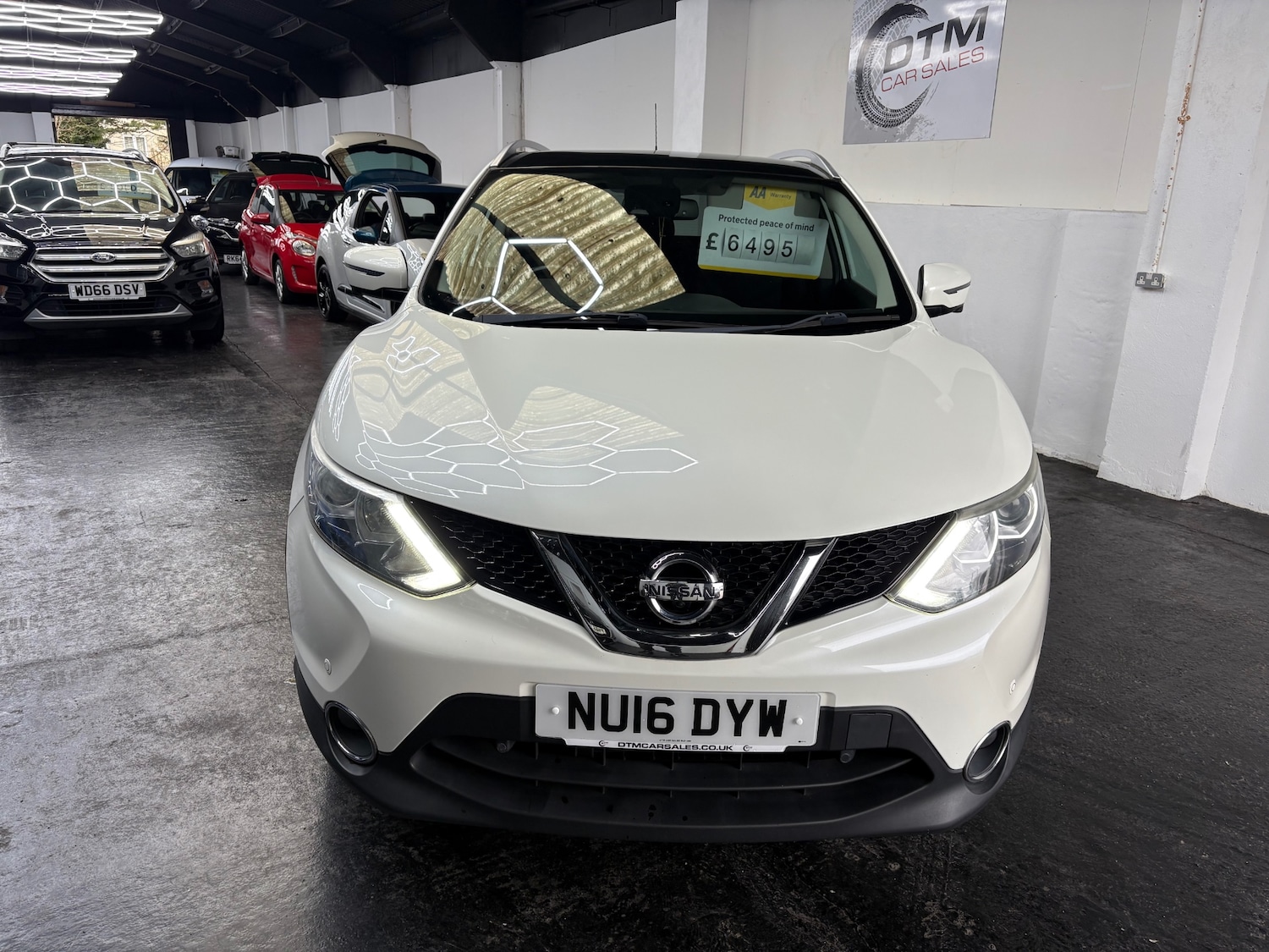 Used Nissan Qashqai 2016 for sale - 77775926: Photo 2