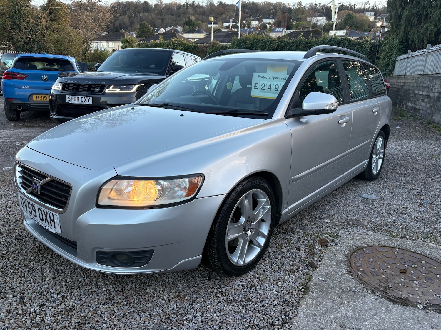 Used Volvo V50 2009 for sale - 76655637: Photo 2