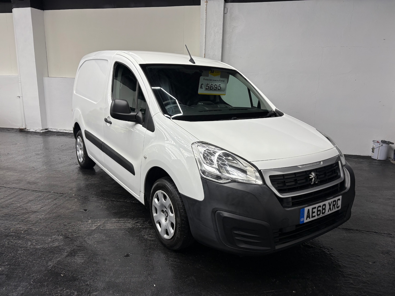 Used Peugeot Partner 2018 for sale - 76922142: Photo 2