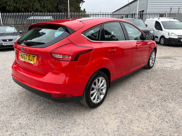 Used Ford Focus 2017 for sale - 75156812: Photo 5