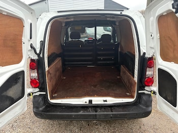 Used Citroen Berlingo 2015 for sale - 76418642: Photo