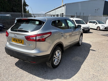 Used Nissan Qashqai 2014 for sale - 75356822: Photo