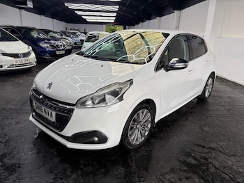 Used Peugeot 208 2016 for sale - 78616131: Photo