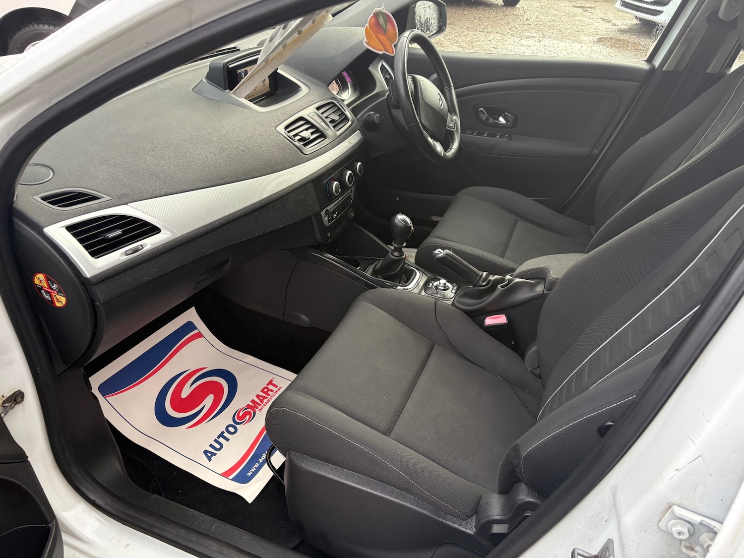 Used Renault Megane 2013 for sale - 76776495: Photo 10