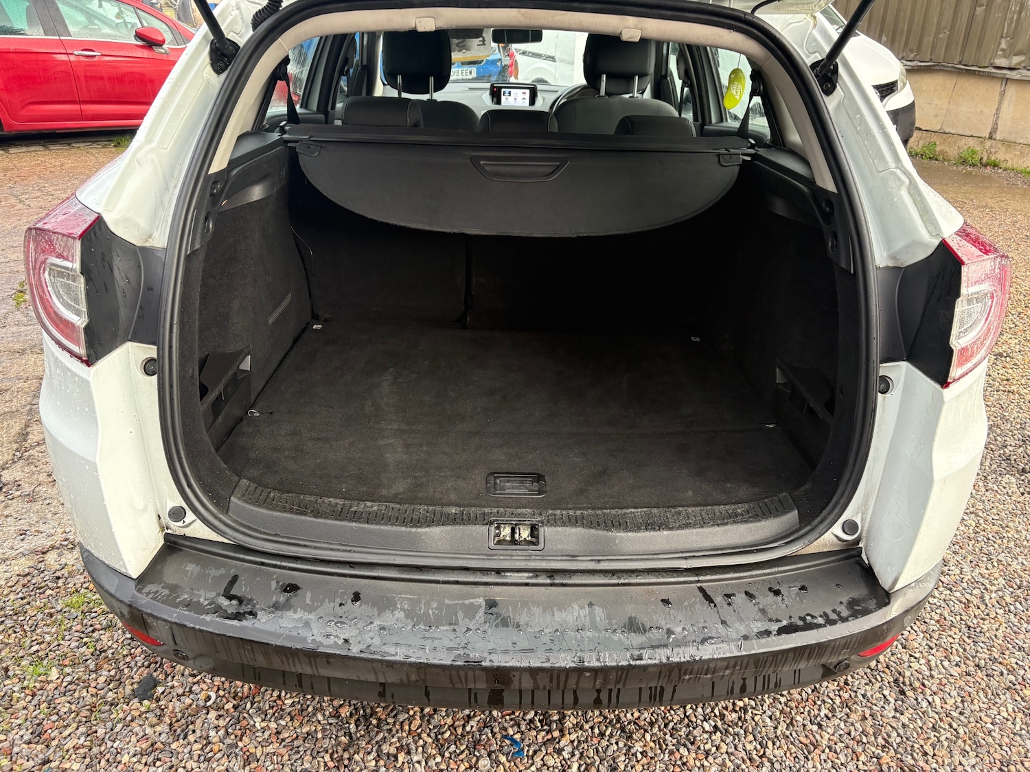 Used Renault Megane 2013 for sale - 76776495: Photo 11