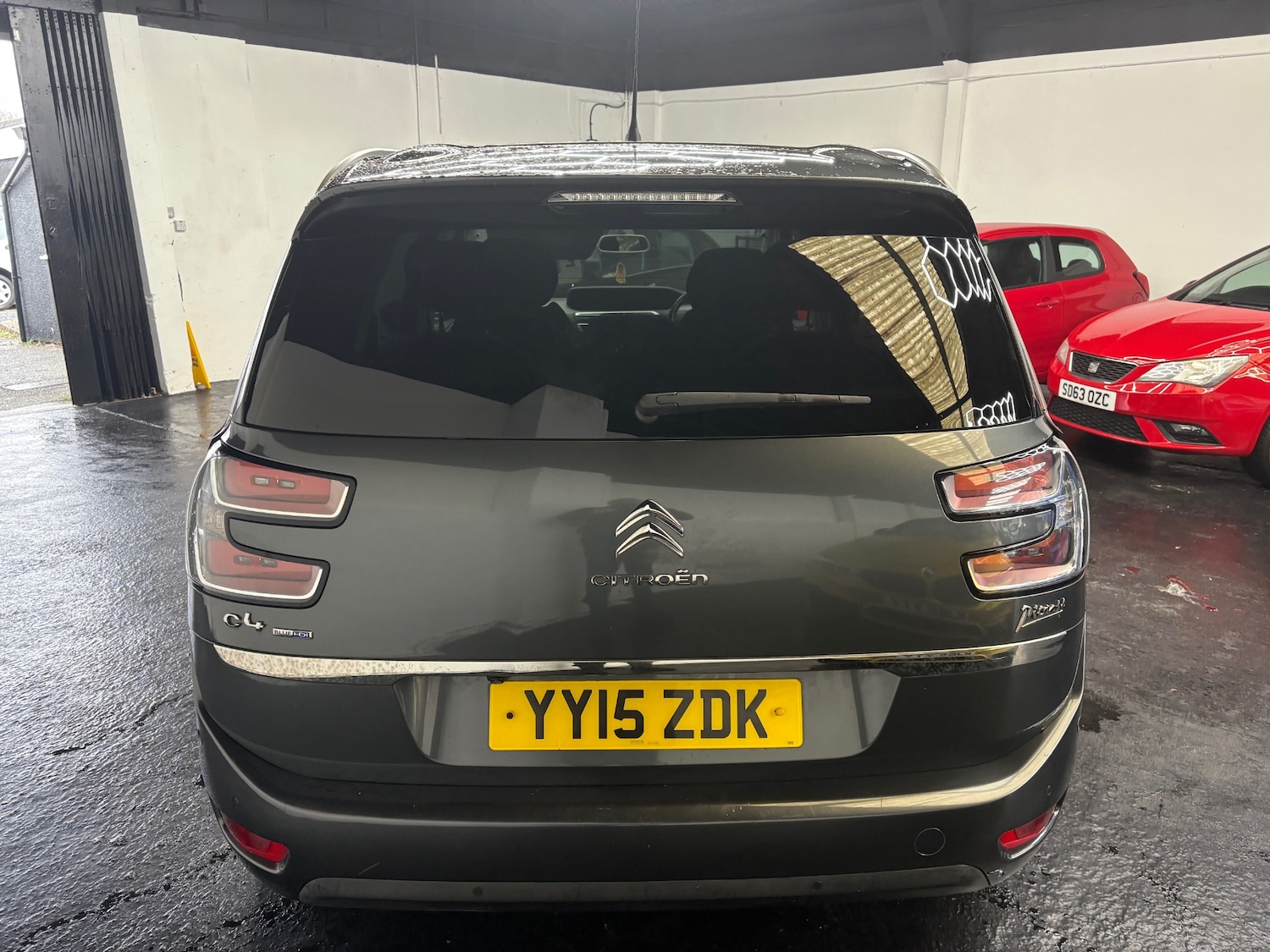 Used Citroen C4 Grand Picasso 2015 for sale - 77379314: Photo 2