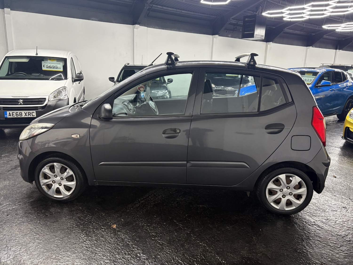 Used Hyundai i10 2012 for sale - 77033034: Photo 10