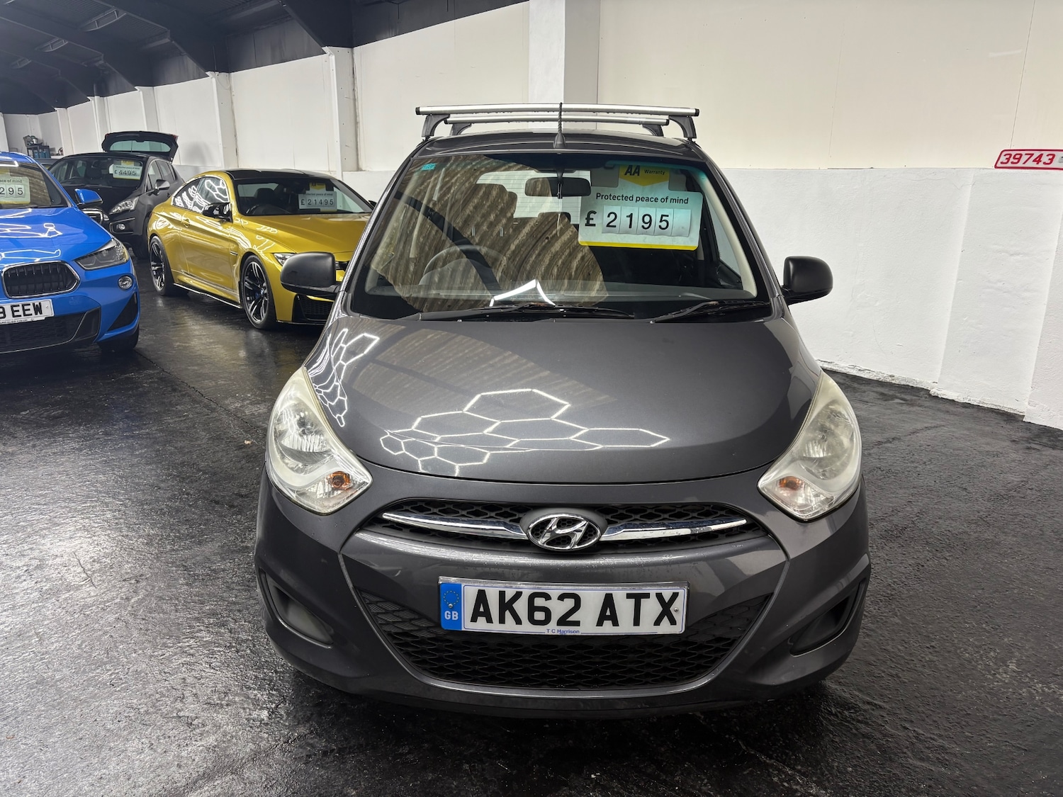 Used Hyundai i10 2012 for sale - 77033034: Photo 2