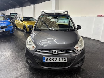 Used Hyundai i10 2012 for sale - 77033034: Photo