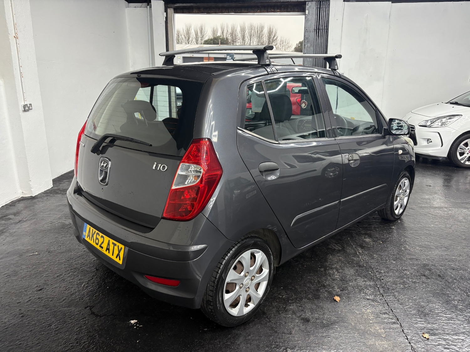 Used Hyundai i10 2012 for sale - 77033034: Photo 5