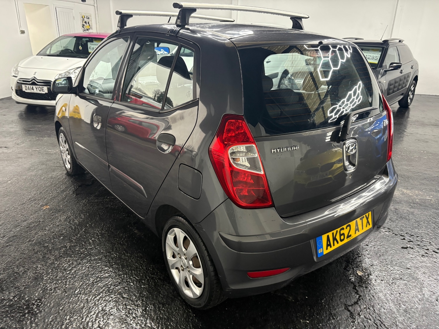 Used Hyundai i10 2012 for sale - 77033034: Photo 7