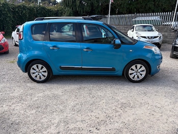 Used Citroen C3 Picasso 2009 for sale - 76045847: Photo