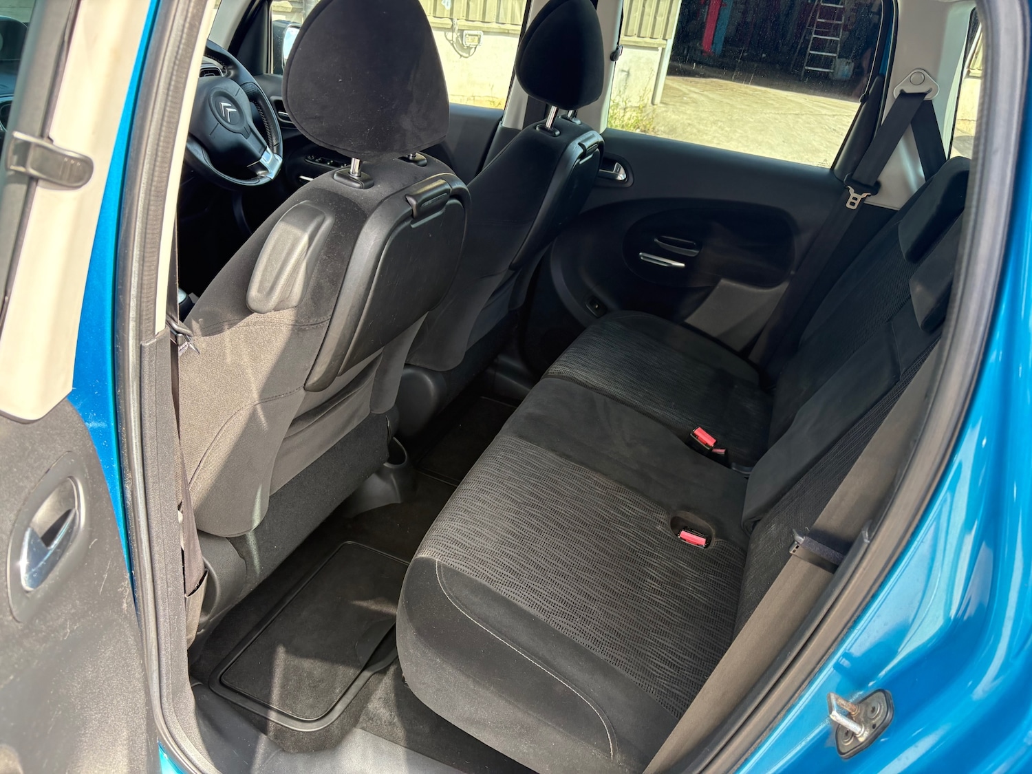 Used Citroen C3 Picasso 2009 for sale - 76045847: Photo 7