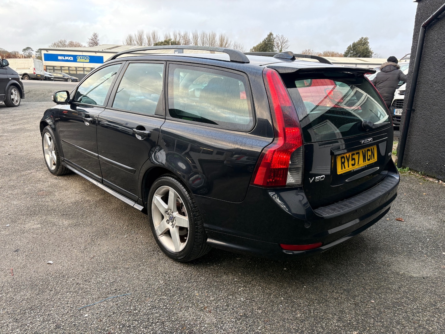 Used Volvo V50 2008 for sale - 76907773: Photo 2