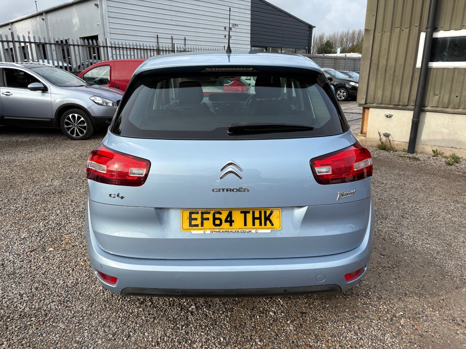 Used Citroen C4 Picasso 2015 for sale - 76569101: Photo 2