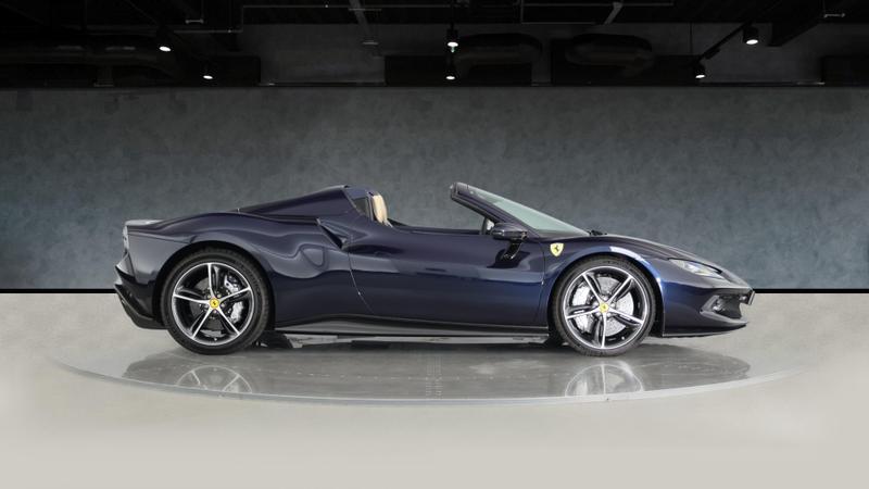 Used Ferrari 296 GTS 2023 for sale - 77641467: Photo 15