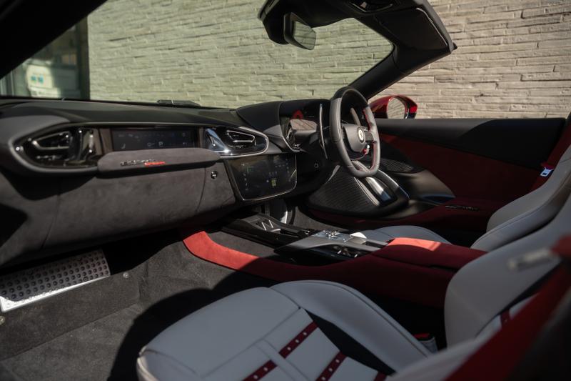 Used Ferrari 12 Cilindri 2025 for sale - 78015258: Photo 25