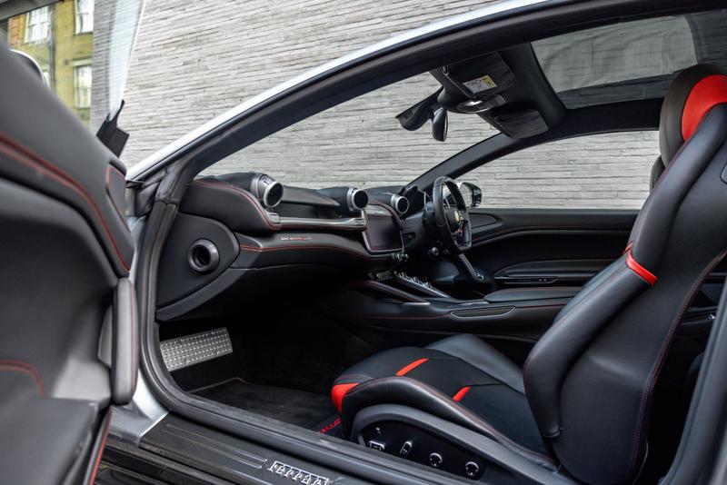 Used Ferrari GTC4Lusso 2017 for sale - 77225814: Photo 4