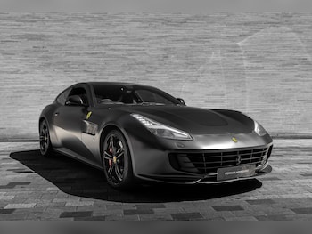 Used Ferrari GTC4Lusso 2018 for sale - 79600677: Photo