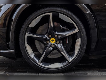 Used Ferrari Purosangue 2024 for sale - 79632891: Photo