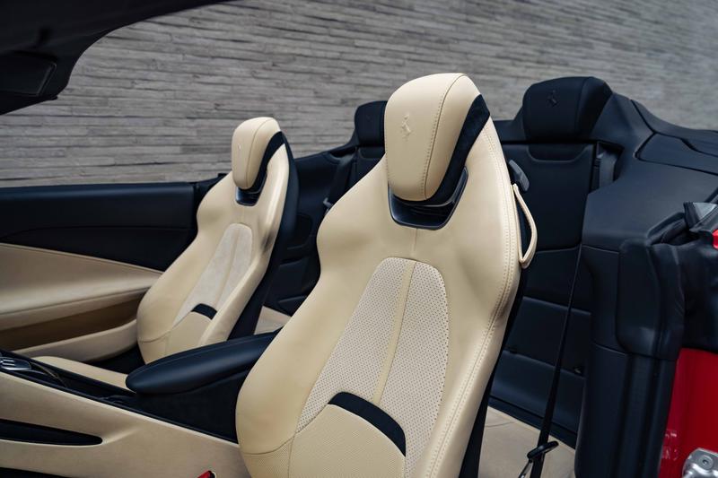 Used Ferrari Roma 2024 for sale - 76319316: Photo 12