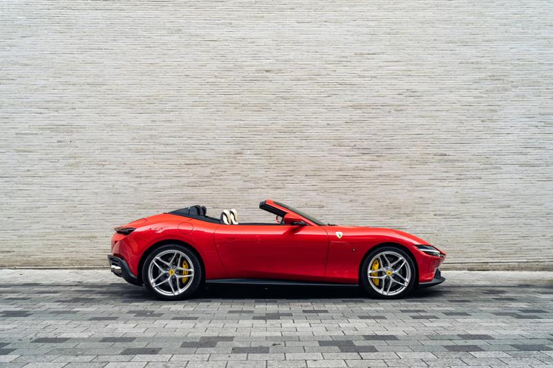 Used Ferrari Roma 2024 for sale - 76319316: Photo 2