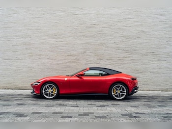 Used Ferrari Roma 2024 for sale - 76319316: Photo