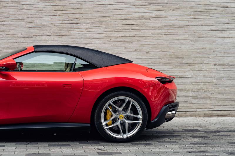 Used Ferrari Roma 2024 for sale - 76319316: Photo 7