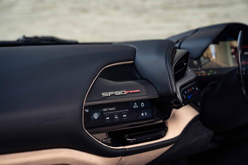 Used Ferrari SF90 Spider 2023 for sale - 77653753: Photo 18