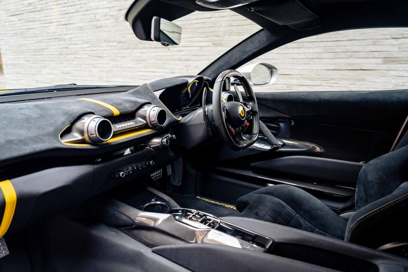 Used Ferrari 812 Superfast 2022 for sale - 76359732: Photo 18