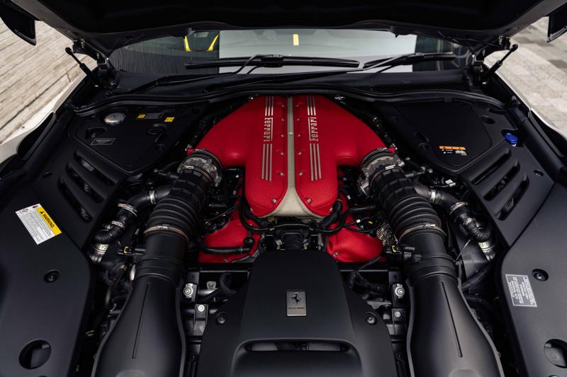 Used Ferrari 812 Superfast 2022 for sale - 76359732: Photo 24