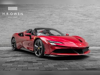 Used Ferrari SF90 Spider 2022 for sale - 79483577: Photo