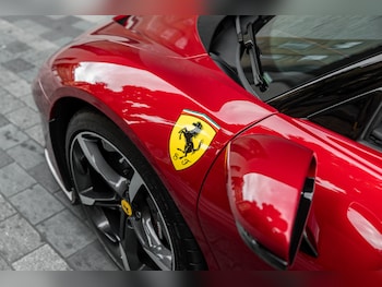 Used Ferrari SF90 Spider 2022 for sale - 79483577: Photo