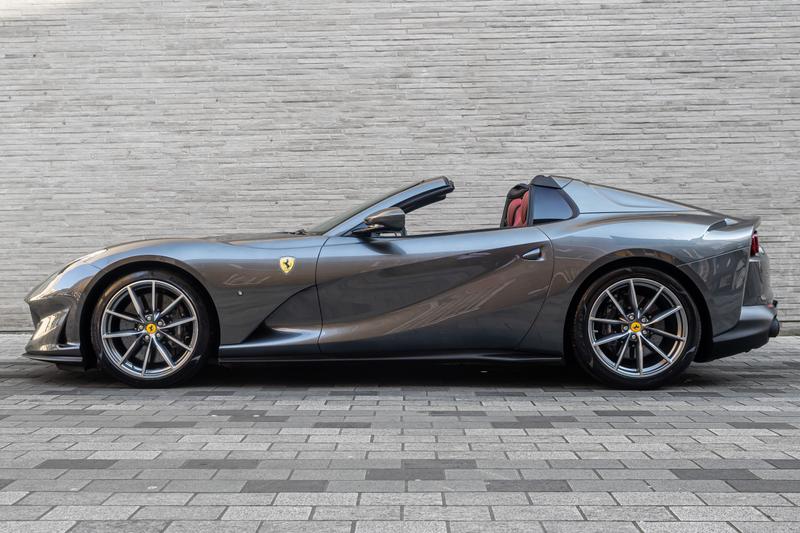 Used Ferrari 812 Superfast 2020 for sale - 78028614: Photo 2