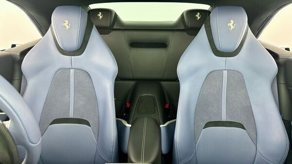 Used Ferrari Roma 2024 for sale - 75183561: Photo 6