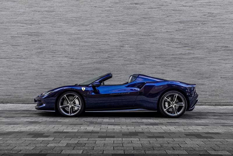 Used Ferrari 296 GTS 2024 for sale - 77207099: Photo 2