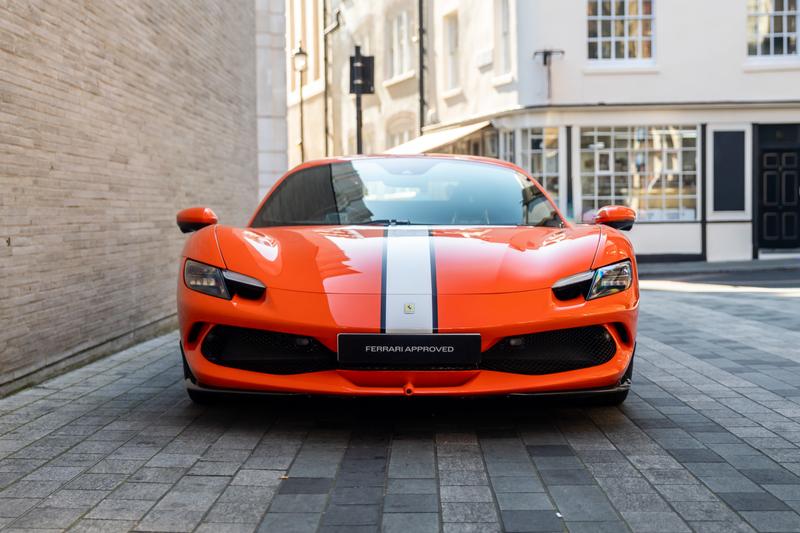 Used Ferrari 296 GTS 2024 for sale - 78015260: Photo 3