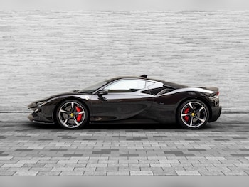 Used Ferrari SF90 Spider 2022 for sale - 78593145: Photo