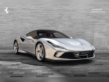 Used Ferrari F8 Tributo 2021 for sale - 79600682: Photo