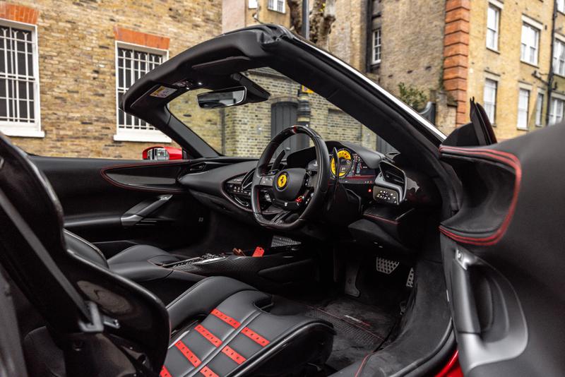 Used Ferrari SF90 Spider 2023 for sale - 77340313: Photo 22
