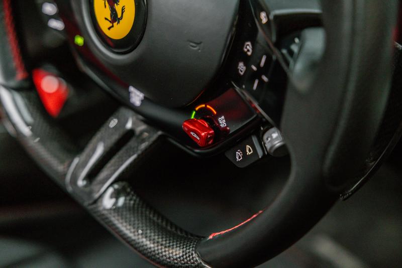 Used Ferrari SF90 Spider 2023 for sale - 77340313: Photo 24