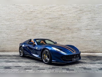 Used Ferrari 812 GTS 2022 for sale - 76541429: Photo