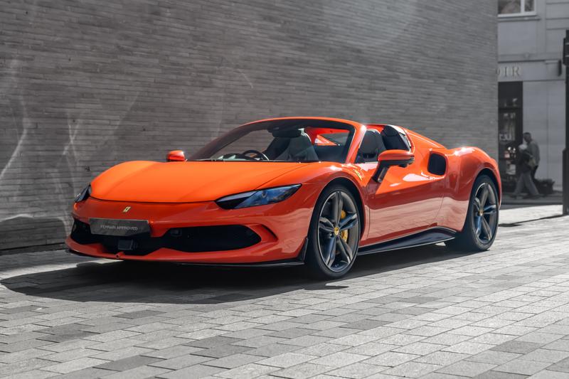 Used Ferrari 296 GTS 2023 for sale - 78015266: Photo 15