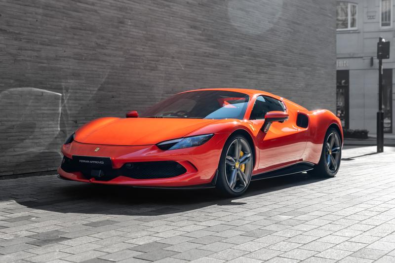 Used Ferrari 296 GTS 2023 for sale - 78015266: Photo 9