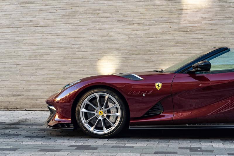 Used Ferrari 812 Superfast 2023 for sale - 76290303: Photo 3