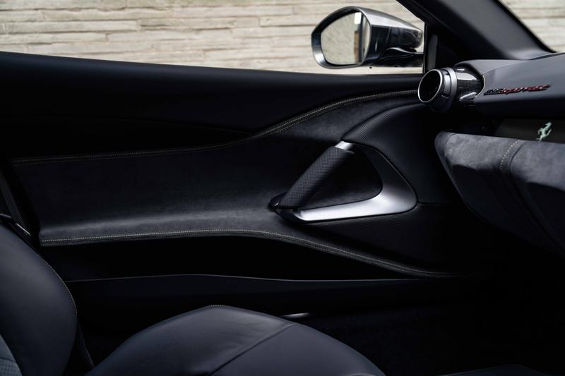 Used Ferrari 812 Superfast 2020 for sale - 76557390: Photo 13