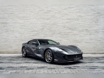 Used Ferrari 812 Superfast 2020 for sale - 76557390: Photo