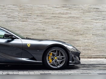 Used Ferrari 812 Superfast 2020 for sale - 76557390: Photo